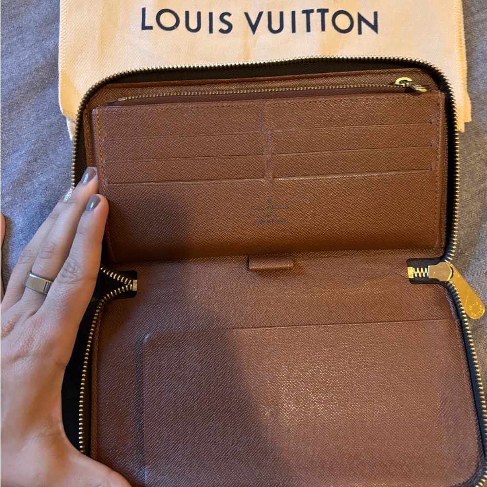 Louis Vuitton zippy wallet organizer - Picture 4 of 11